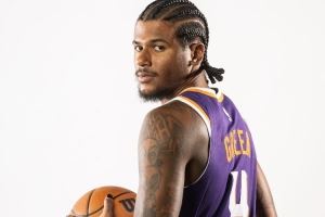 在火箭是否拥有过如此好的进攻空间?杰伦·格林:下个问题